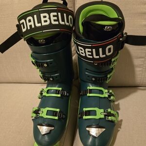 Dalbello Men's Green and Black Ski Boots